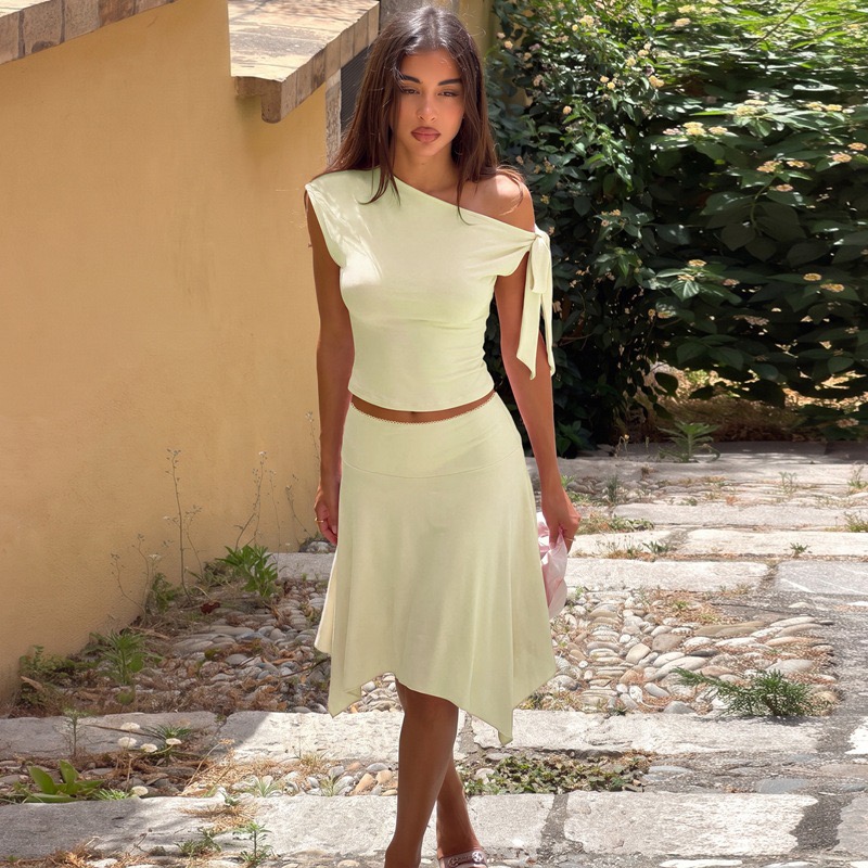 Women Formal Wear For Summer - Женский комплект из двух предметов: топ