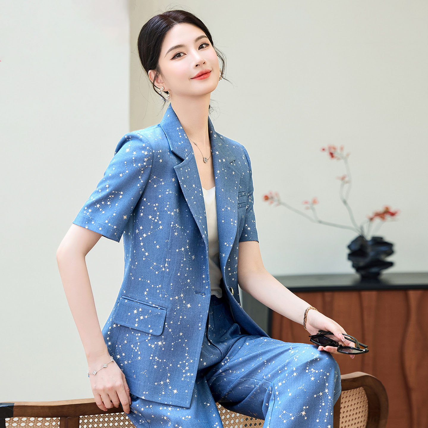 Модный сине-желтый профессиона – обзор и цена Yellow Formal Wear Women