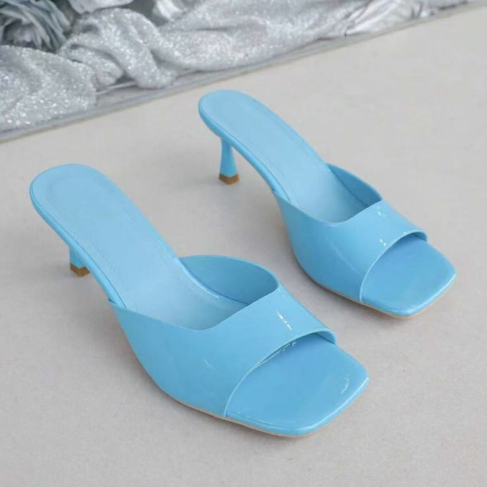 Модные тапочки с открытым носк – обзор и цена Women Formal Wear For Summer