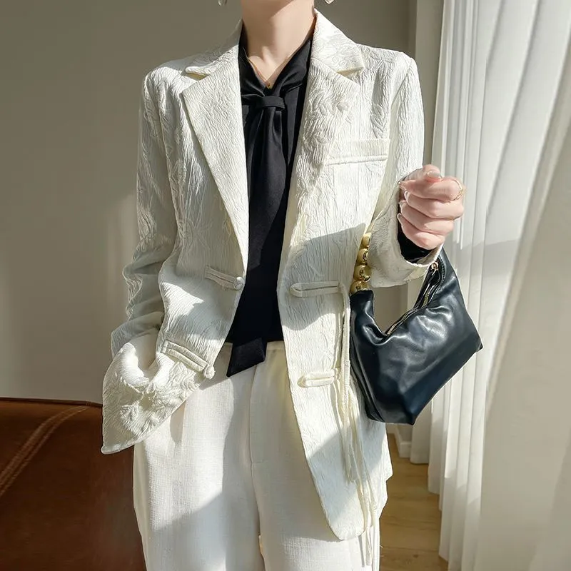 Женский белый текстурированный – обзор и цена Women Formal Wear Coat